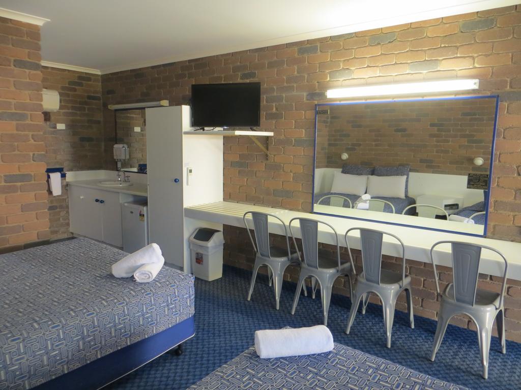 Cattleman'S Rest Motor Inn Charters Towers Exterior foto